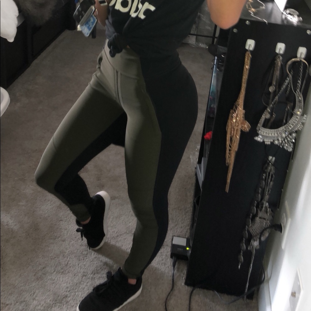 Athleta Leggings